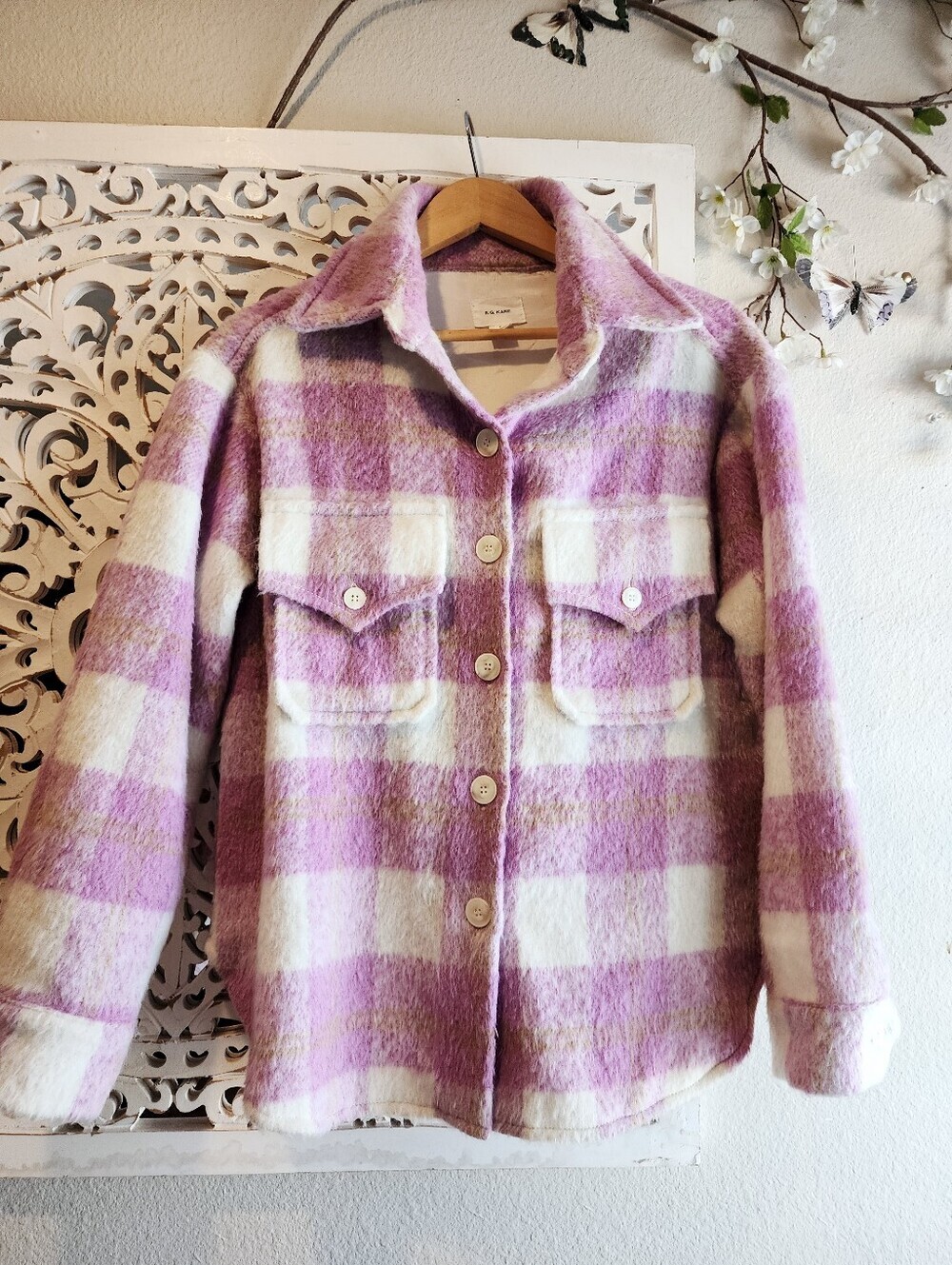 R.G. KANE PLAID PINK FRONT BUTTON LONG SLEEVE SHIRT WOMENS SIZE SMALL